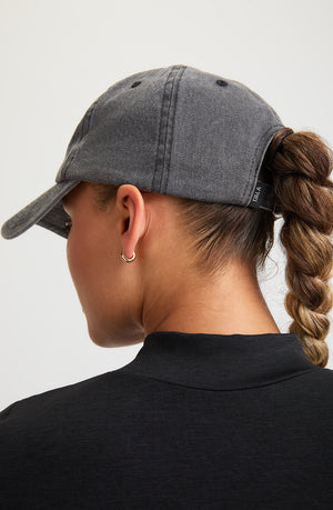 TALA EVERYDAY LOGO CAP - CHARCOAL