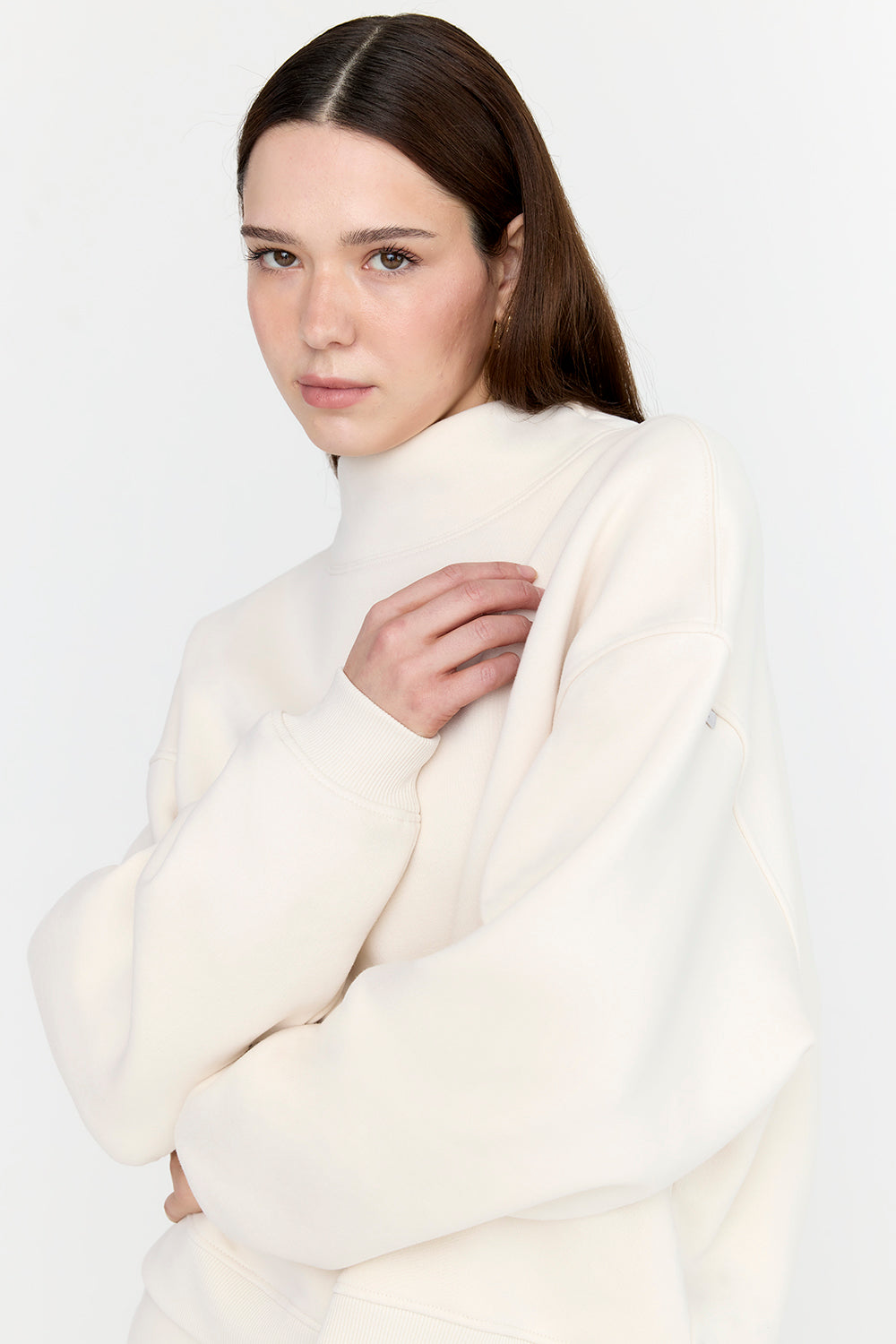 EVERYDAY LOOSE HEM MOCK NECK SWEATSHIRT - MILK