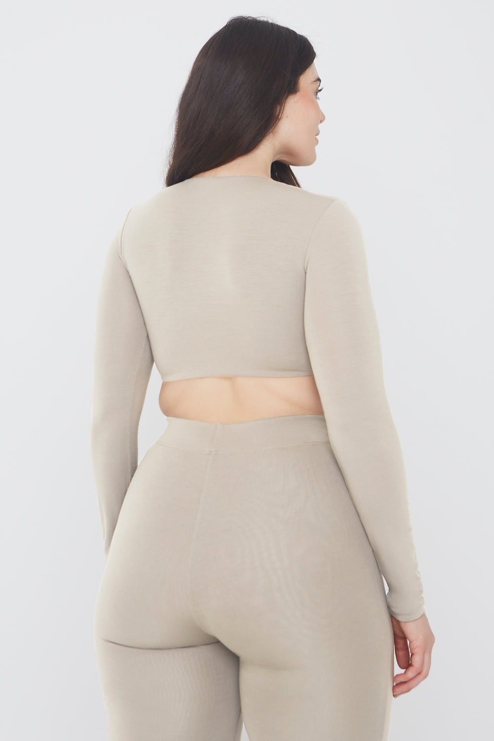 365 TWIST FRONT LONG SLEEVE CROP TOP - SAND