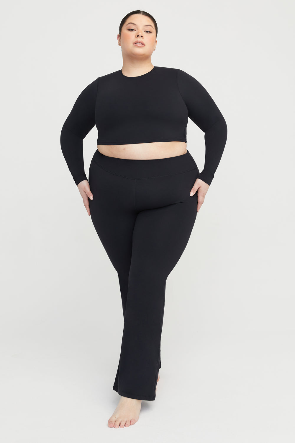 DAYFLEX OPEN BACK LONG SLEEVE TOP - SHADOW BLACK