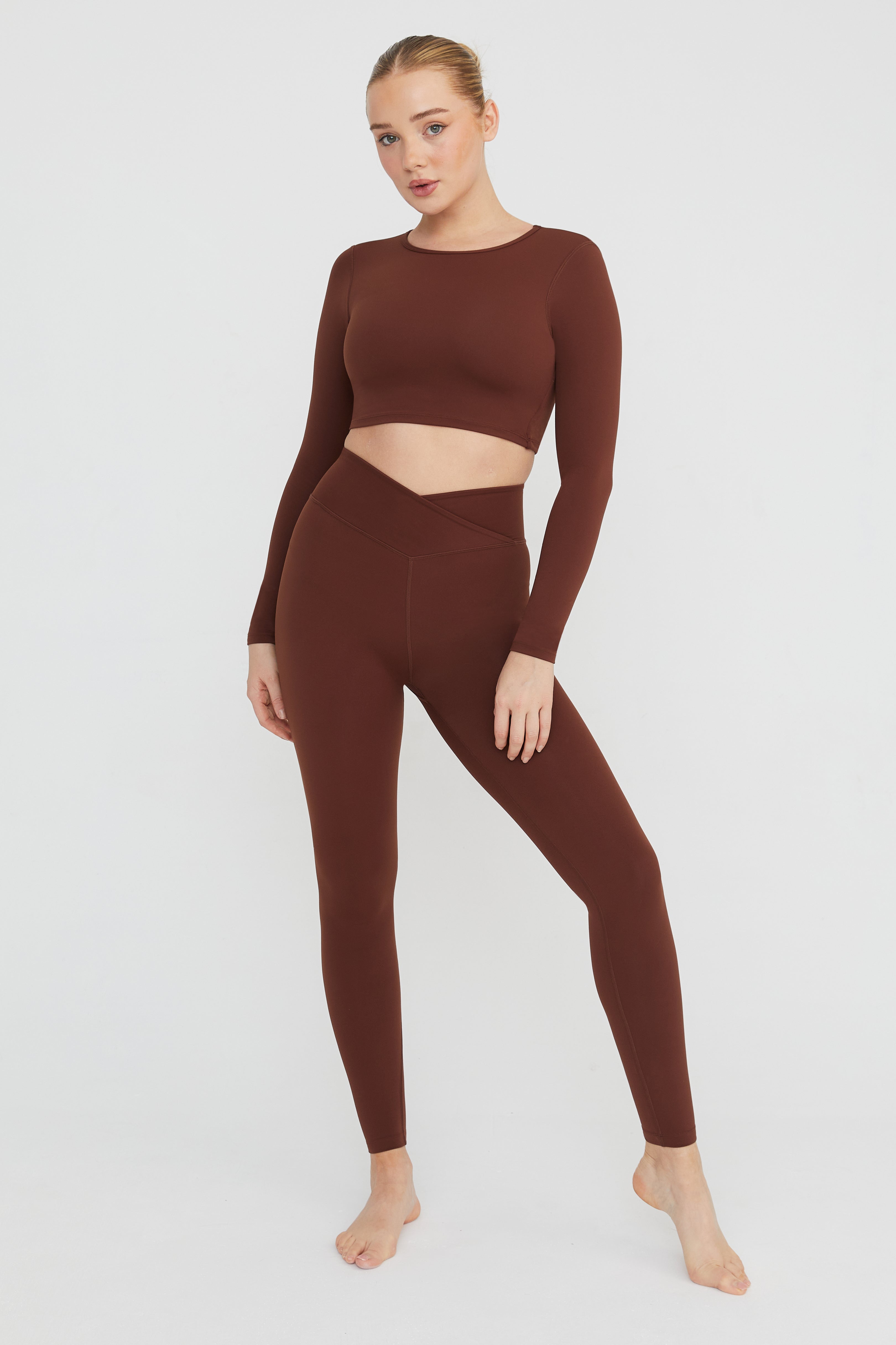 Explore Recycled Polyester High-Waisted Side Pocket Legging 25