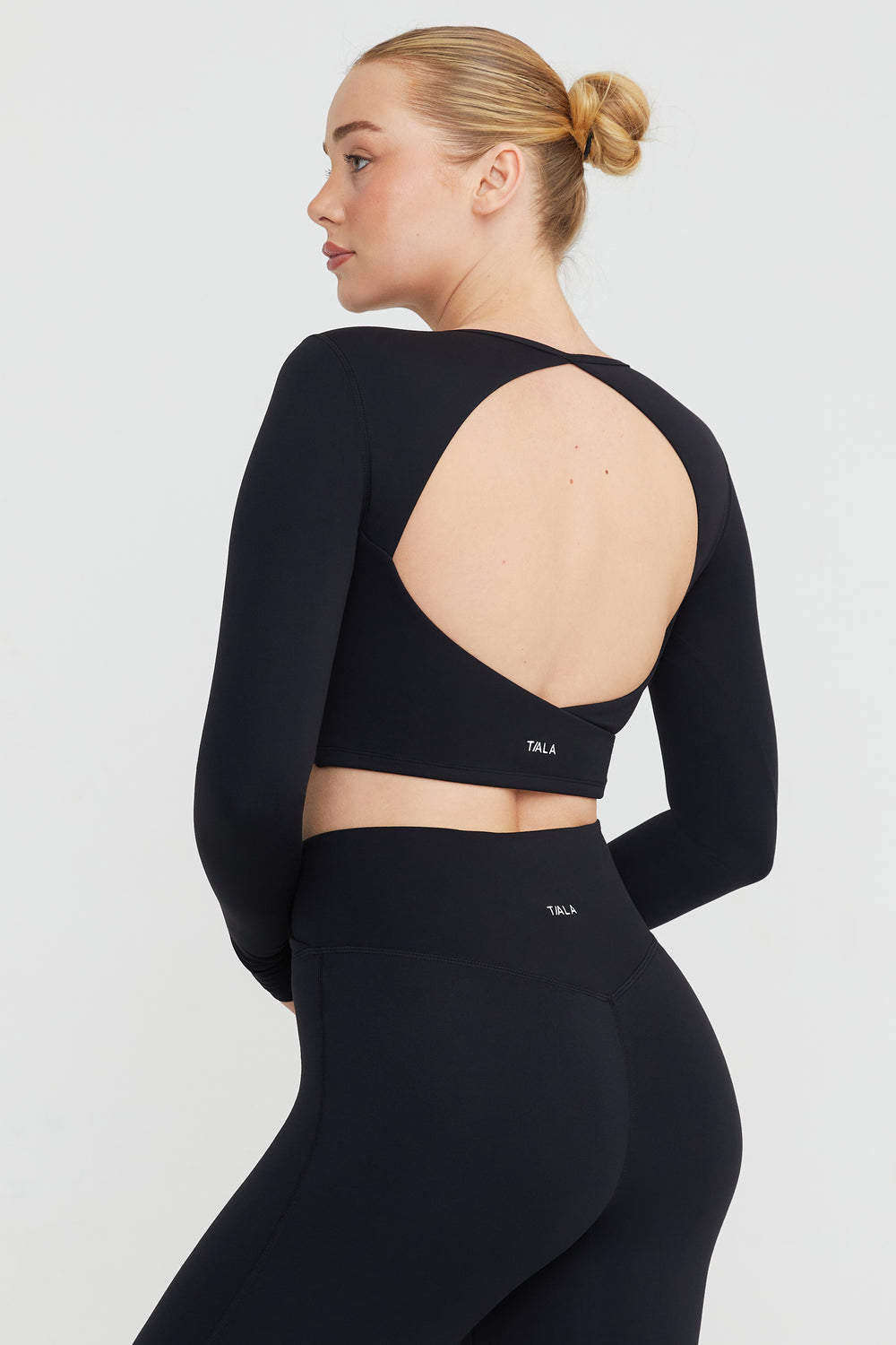 DAYFLEX OPEN BACK LONG SLEEVE TOP - SHADOW BLACK