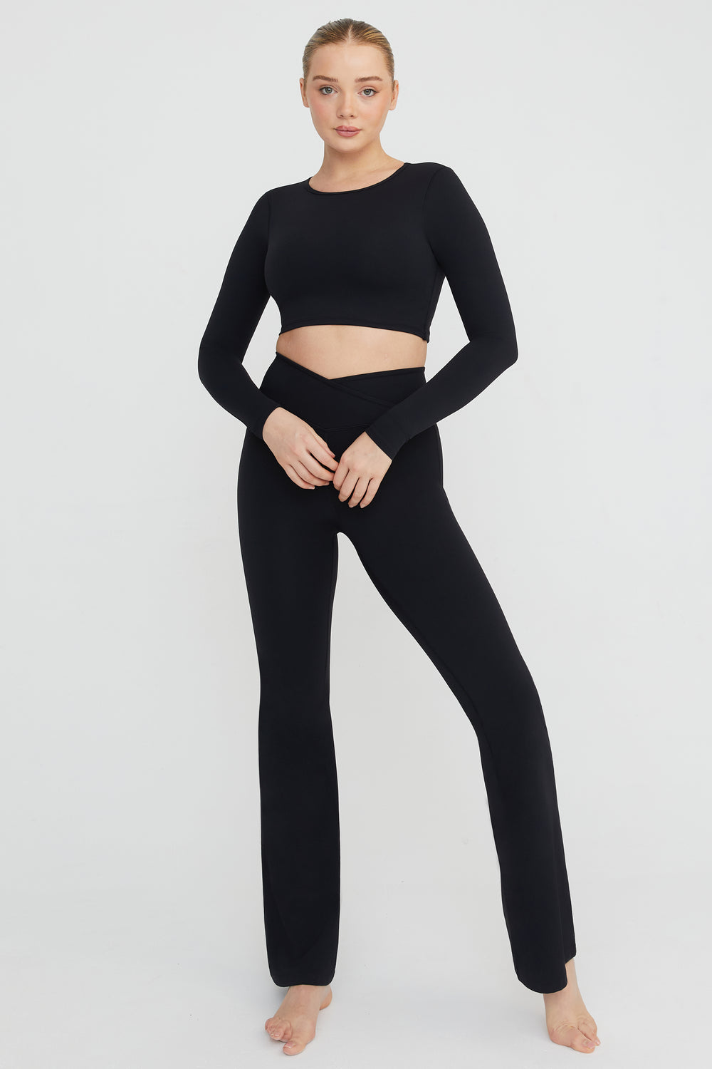 DAYFLEX OPEN BACK LONG SLEEVE TOP - SHADOW BLACK