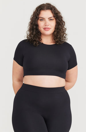 365 SHORT SLEEVE CROP T-SHIRT - SHADOW BLACK